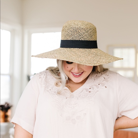 Shore Weave Sun Hat - Picture 3 of 7